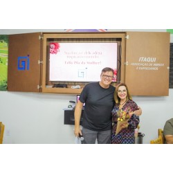 Destaque da reunião da Itaqui Associação foi a homenagem às mulheres